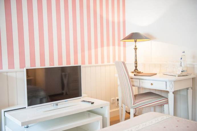 Imagen de la habitación del Hotel Strandhotel Gl&uuml;cksburg, Gl&uuml;cksburg. Foto 17