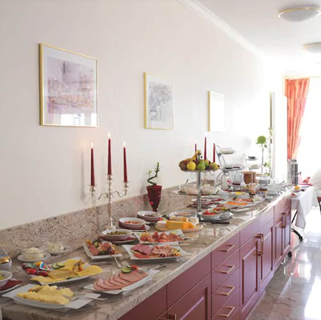 Imagen del bar/restaurante del Hotel Strandhotel Gromitz. Foto 8