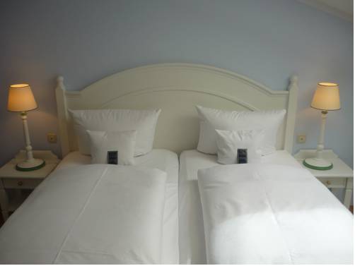 Imagen de la habitación del Hotel Strandhotel Heringsdorf. Foto 8