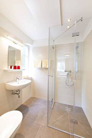 Imagen de la habitación del Hotel Strandhotel K&auml;rntnerhof. Foto 4