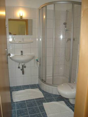 Imagen de la habitación del Hotel Strandhotel K&auml;rntnerhof. Foto 11