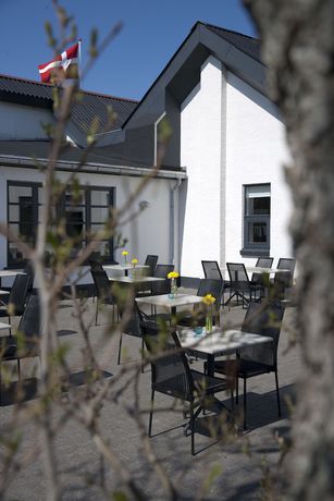 Imagen del bar/restaurante del Hotel Strandhotel Klitrosen. Foto 10