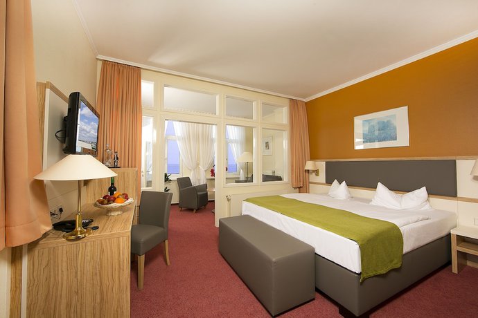 Imagen de la habitación del Hotel Strandhotel Ostende. Foto 9