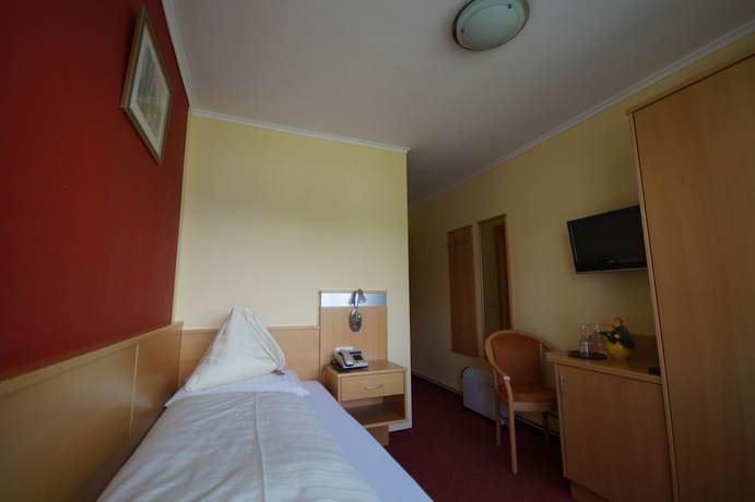 Imagen de la habitación del Hotel Strandhotel Schabus, Velden am W&ouml;rthersee. Foto 14