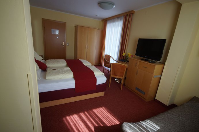 Imagen de la habitación del Hotel Strandhotel Schabus, Velden am W&ouml;rthersee. Foto 15