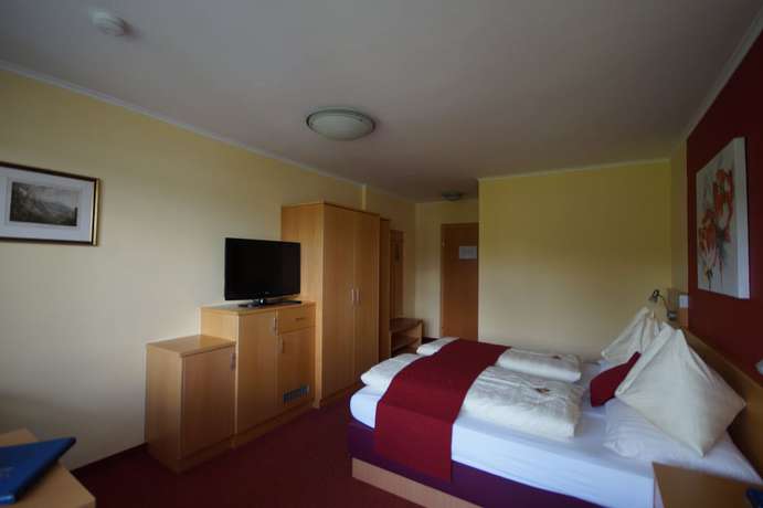 Imagen de la habitación del Hotel Strandhotel Schabus, Velden am W&ouml;rthersee. Foto 16