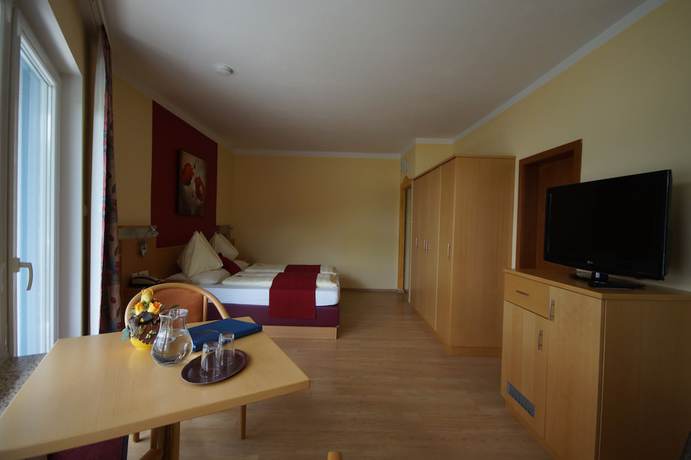 Imagen de la habitación del Hotel Strandhotel Schabus, Velden am W&ouml;rthersee. Foto 17