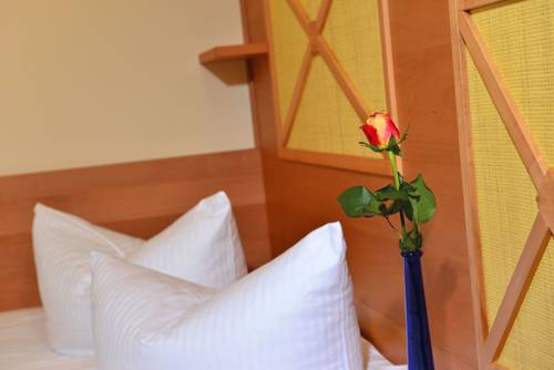 Imagen de la habitación del Hotel Strandhotel Seerose. Foto 4