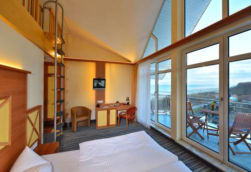 Imagen de la habitación del Hotel Strandhotel Seerose. Foto 11