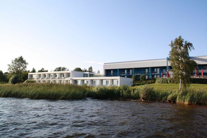 Imagen general del Hotel Strandhotel Senftenberger See. Foto 1
