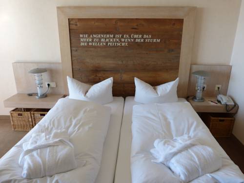 Imagen de la habitación del Hotel Strandhotel Vierjahreszeiten. Foto 15