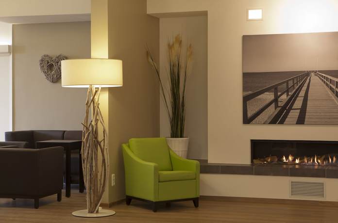 Imagen de los interiores del Hotel Strandhotel Weissenh&auml;user Strand. Foto 13