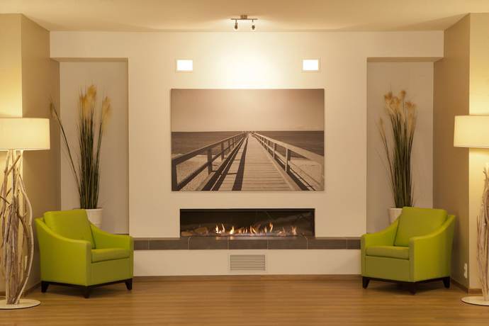 Imagen de los interiores del Hotel Strandhotel Weissenh&auml;user Strand. Foto 16