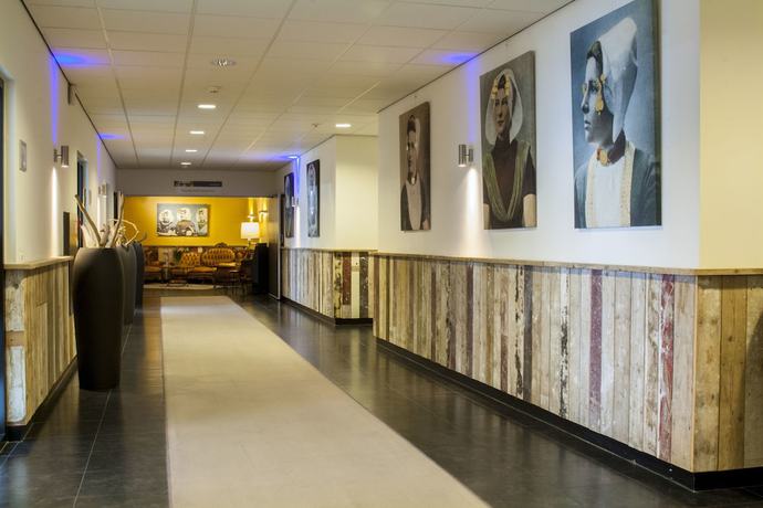 Imagen de los interiores del Hotel Strandhotel Westduin. Foto 12