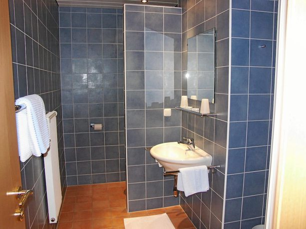 Imagen de la habitación del Hotel Strandhotel Weyregg. Foto 6