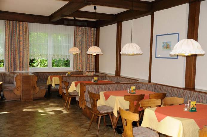 Imagen del bar/restaurante del Hotel Strandhotel Weyregg. Foto 2