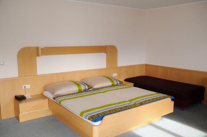 Imagen de la habitación del Hotel Strandhotel Weyregg. Foto 19