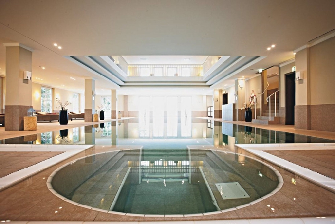 Imagen de la piscina del Hotel Strandhotel Zingst. Foto 14