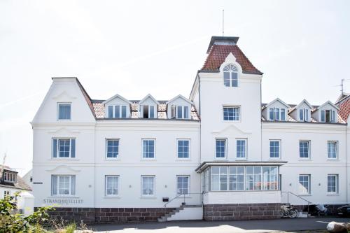 Imagen de la habitación del Hotel Strandhotellet, Allinge-Sandvig. Foto 8