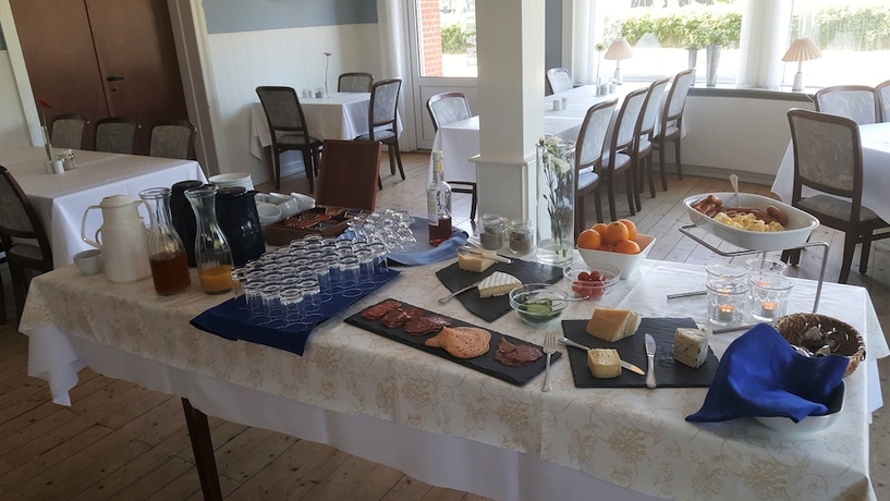 Imagen del bar/restaurante del Hotel Strandlyst. Foto 2