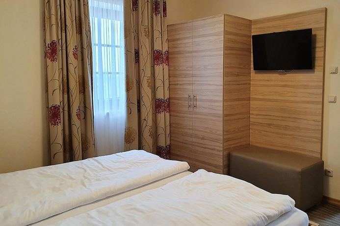 Imagen de la habitación del Hotel Strasshof. Foto 2