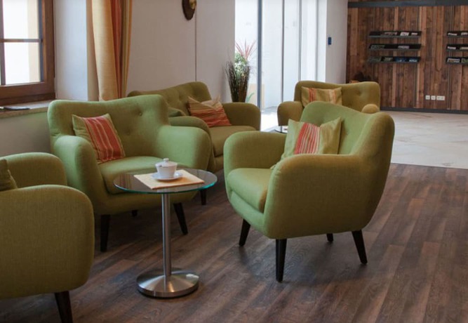 Imagen de los interiores del Hotel Strasshof. Foto 19