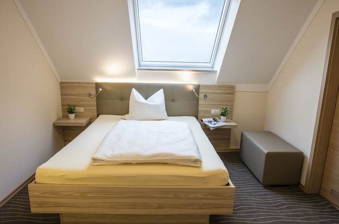 Imagen de la habitación del Hotel Strasshof. Foto 11