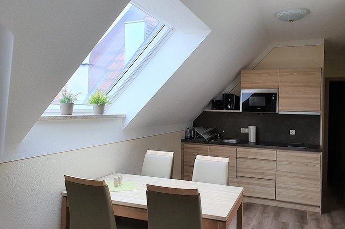 Imagen de la habitación del Hotel Strasshof. Foto 14