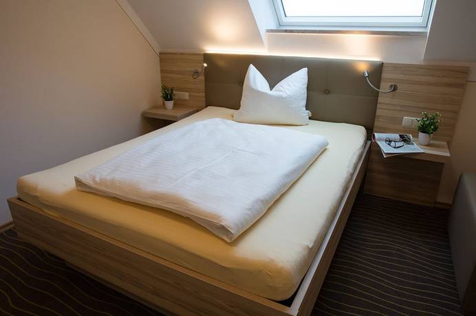 Imagen de la habitación del Hotel Strasshof. Foto 18