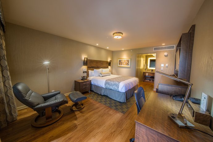 Imagen de la habitación del Hotel Strata. Foto 2