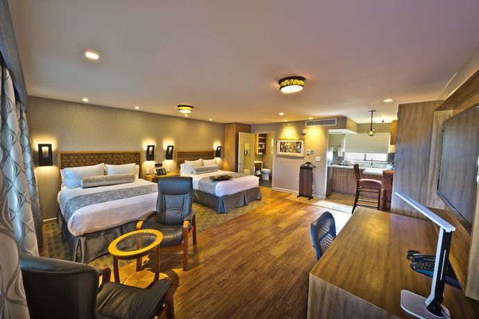 Imagen de la habitación del Hotel Strata. Foto 9