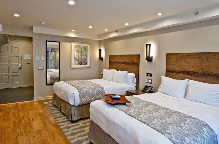 Imagen de la habitación del Hotel Strata. Foto 10