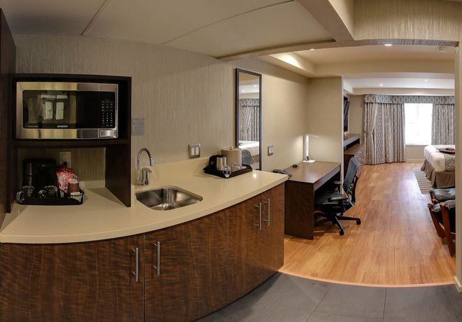 Imagen de la habitación del Hotel Strata. Foto 17