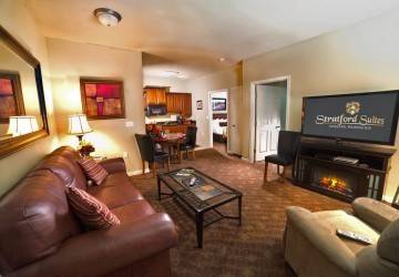 Imagen de la habitación del Hotel Stratford Suites Spokane Airport. Foto 11