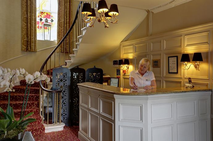 Imagen de los interiores del Hotel Strathaven. Foto 16