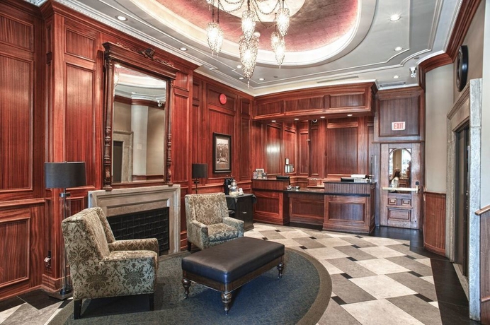 Imagen de los interiores del Hotel Strathcona. Foto 7