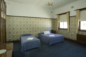 Imagen del bar/restaurante del Hotel Strathfield. Foto 4