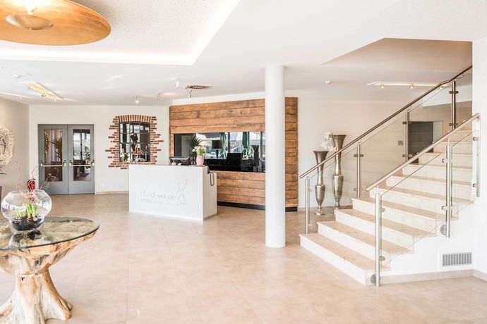 Imagen de los interiores del Hotel Stratmanns. Foto 17