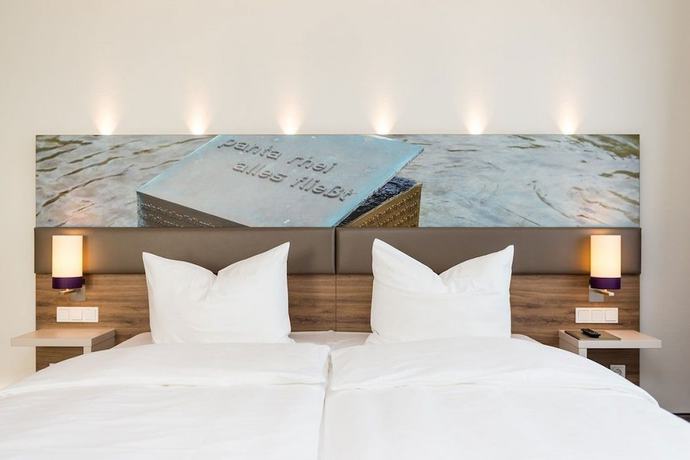 Imagen de la habitación del Hotel Stratmanns. Foto 12