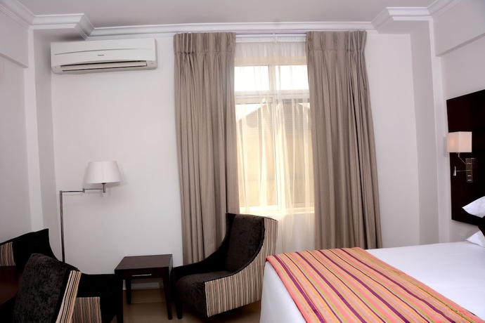 Imagen de la habitación del Hotel Stratton Asokoro. Foto 7