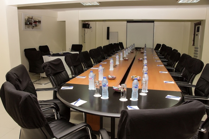 Imagen de los interiores del Hotel Stratton Asokoro. Foto 16