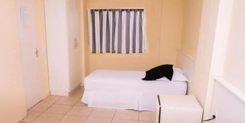 Imagen de la habitación del Hotel Stratus Centro. Foto 23