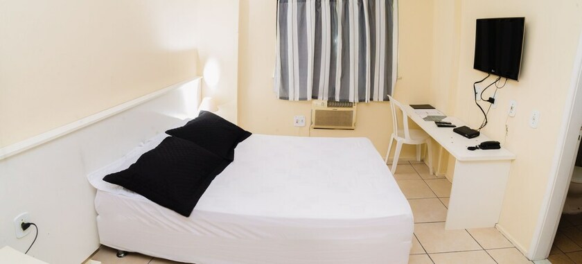 Imagen de la habitación del Hotel Stratus Centro. Foto 26