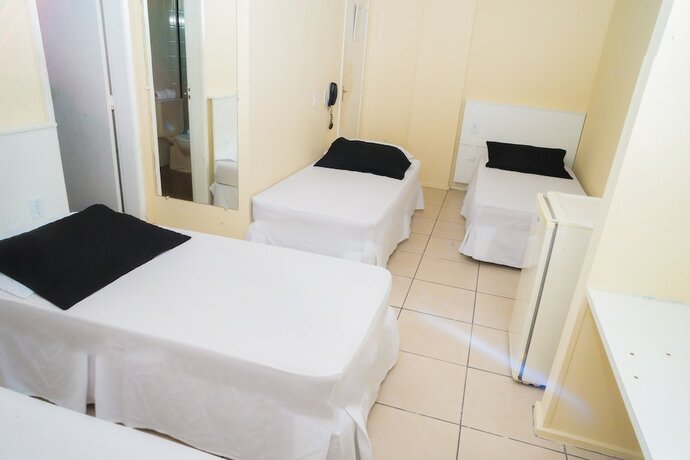 Imagen de la habitación del Hotel Stratus Centro. Foto 28