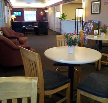 Imagen del bar/restaurante del Hotel Stratus Suites - Boutique. Foto 4