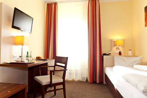 Imagen de la habitación del Hotel Strauss. Foto 4