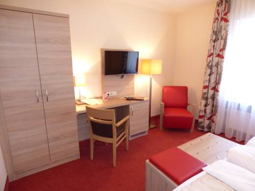 Imagen de la habitación del Hotel Strauss. Foto 7