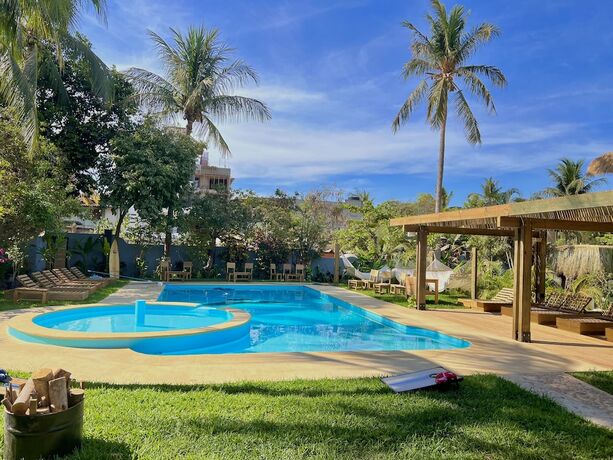 Imagen general del Hotel Straw Hat Surf Hostel. Foto 11