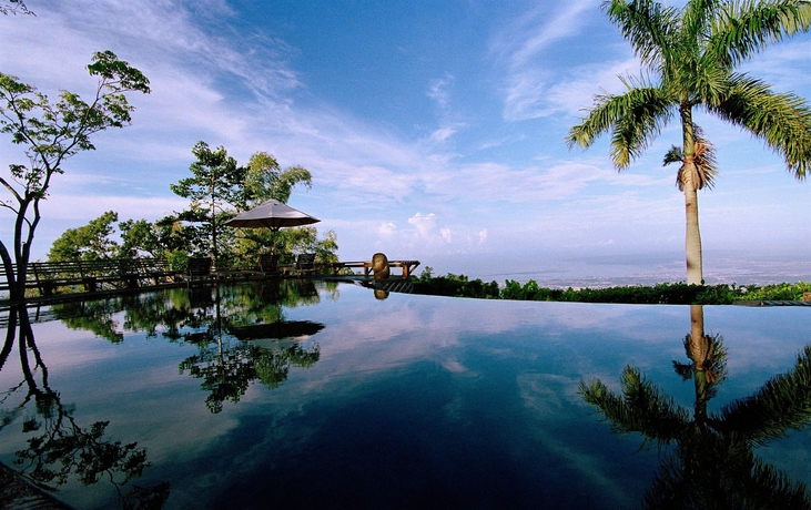 Imagen de la piscina del Hotel Strawberry Hill. Foto 16