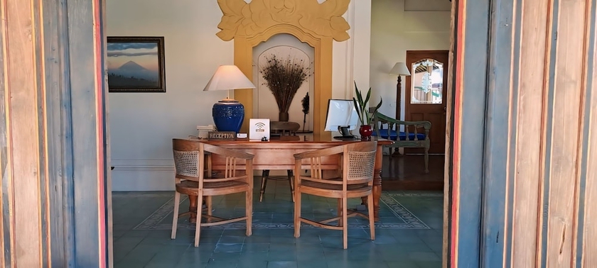 Imagen de los interiores del Hotel Strawberry Hill & Restaurant. Foto 15